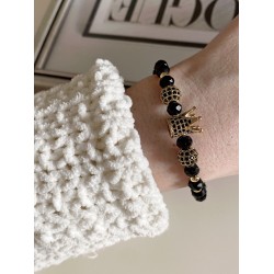 Set 3 bratari unisex modele deosebite cu margele aurii si forme cu pietricele negre