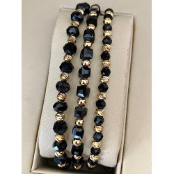 Set 3 bratari unisex modele deosebite cu margele aurii si forme cu pietricele negre