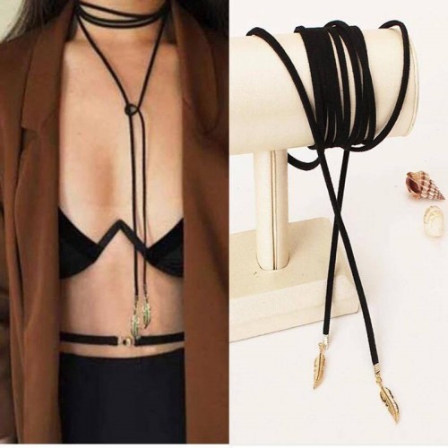 Choker negru fashion-punk din piele