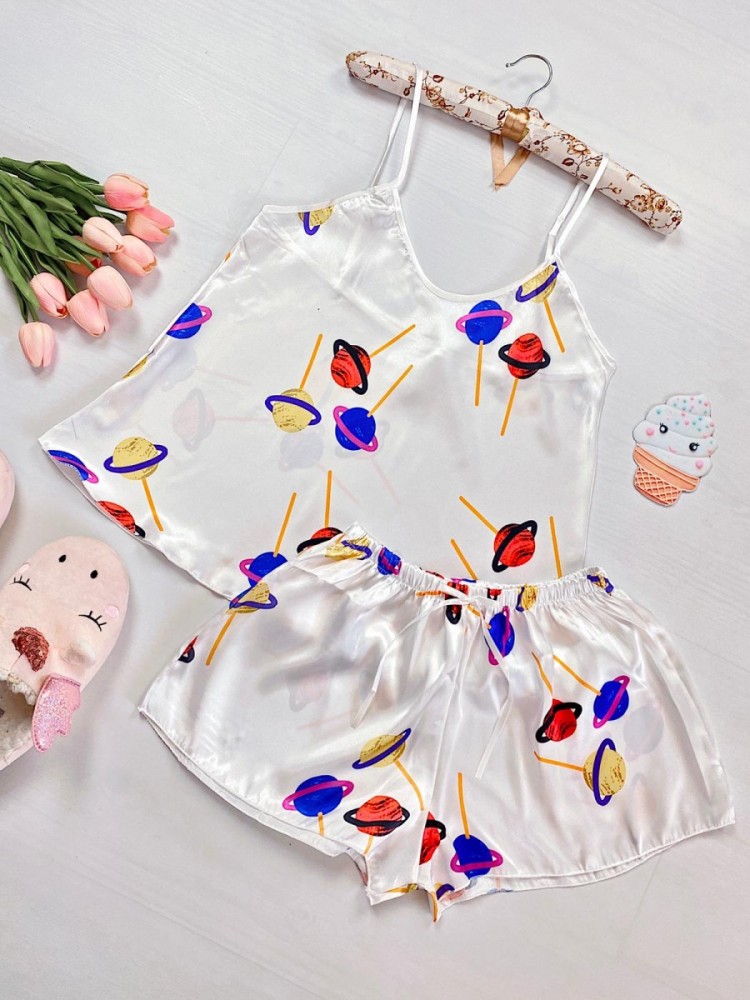 Pijama dama ieftina primavara-vara alb din satin lucios cu imprimeu Lollypop