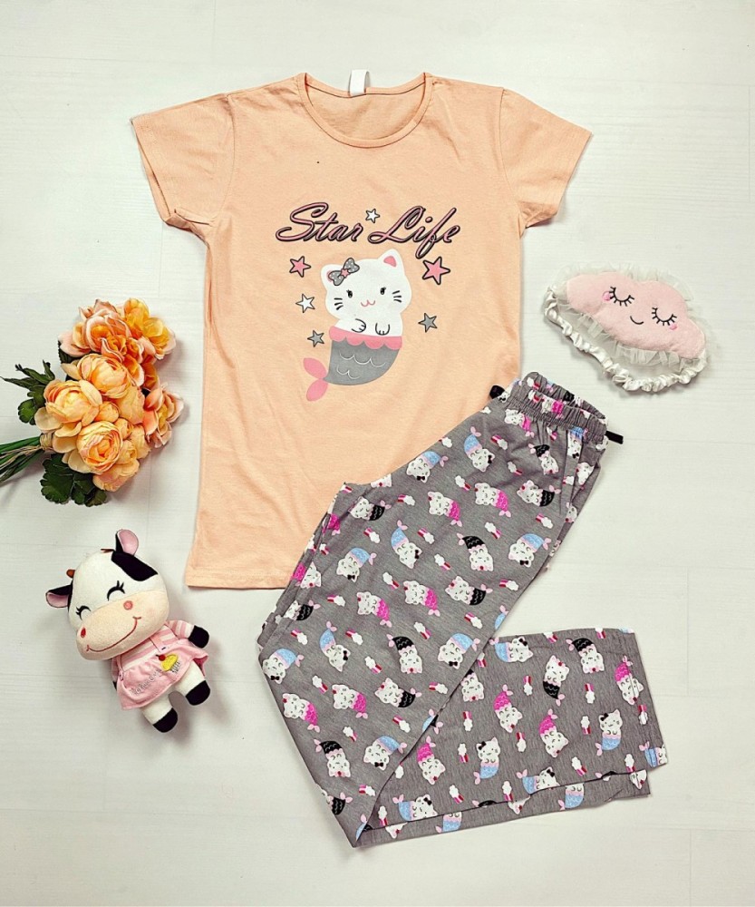 Pijama dama ieftina primavara-vara cu tricou roz si pantaloni gri cu imprimeu Star life