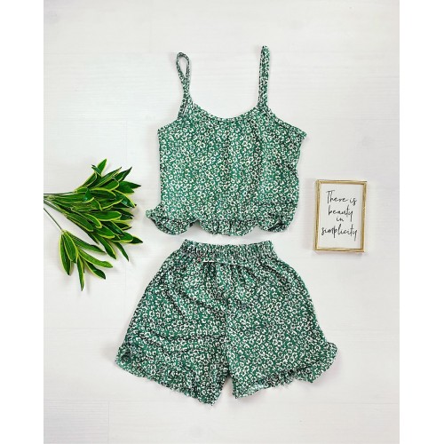 Pijama dama verde ieftina scurta cu maieu cu volanase si imprimeu musetel