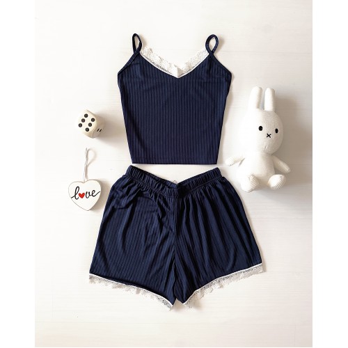 Pijama dama scurta bleumarin cu maieu si cu dantela fina alba