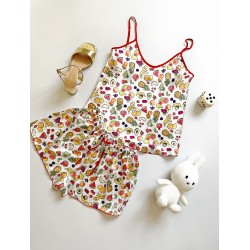 Pijama dama ieftina cu aspect satinat cu maieu si pantaloni scurti cu imprimeu Tutti Frutti - Energie și Prospețime Naturală