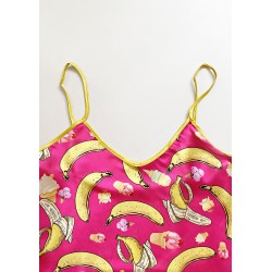 Pijama dama ieftina cu aspect satinat cu maieu si pantaloni scurti cu imprimeu Banana și Înghețată - Bucurie și Distracție Gustativă