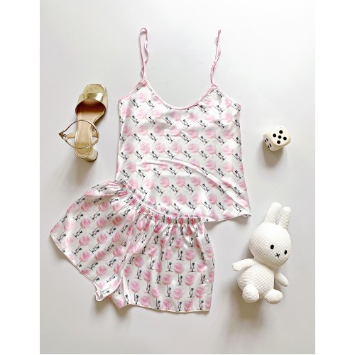 Pijama dama ieftina cu aspect satinat cu maieu si pantaloni scurti cu imprimeu Vată pe Băț și Bomboane Sugar Candy - Ceva Dulce