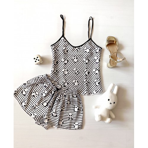 Pijama dama ieftina cu aspect satinat cu maieu si pantaloni scurti cu imprimeu Panda cu dungi albe - Adorabila si Confortabila