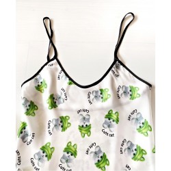 Pijama dama ieftina cu aspect satinat cu maieu si pantaloni scurti cu imprimeu minunat Cute Cat - Funny si tandrete