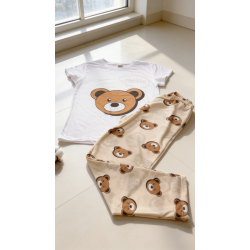 Pijama dama ieftina din bumbac cu pantaloni lungi maro si tricou alb cu imprimeu superb TOY