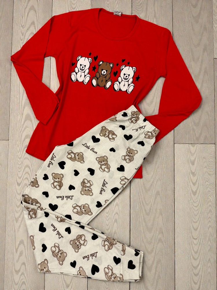 Pijama dama ieftina din bumbac cu pantaloni lungi si bluza rosie cu imprimeu ursuleti inimioare