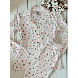 Pijama dama ieftina bumbac lunga cu pantaloni lungi albi si bluza alba cu imprimeu trandafiri