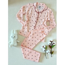 Pijama dama ieftina bumbac lunga cu pantaloni lungi roz si bluza roz cu imprimeu trandafiri