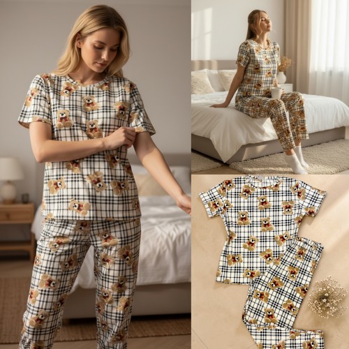 Pijama dama bumbac ieftina cu pantaloni lungi si tricou cu imprimeu carouri si ursuleti Pijama dama bumbac ieftina cu pantaloni lungi si tricou cu imprimeu carouri si ursuleti