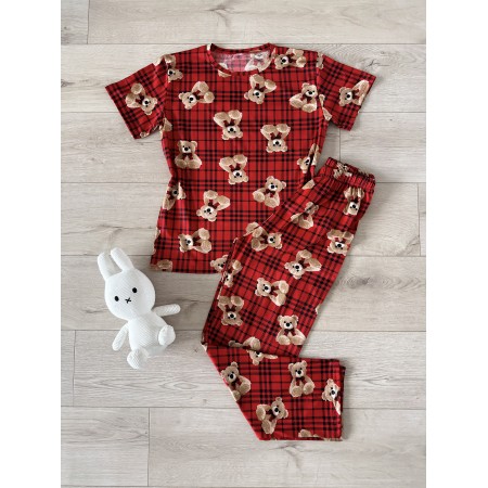 Pijama dama ieftina din bumbac cu tricou si pantaloni lungi rosii cu imprimeu URS carouri