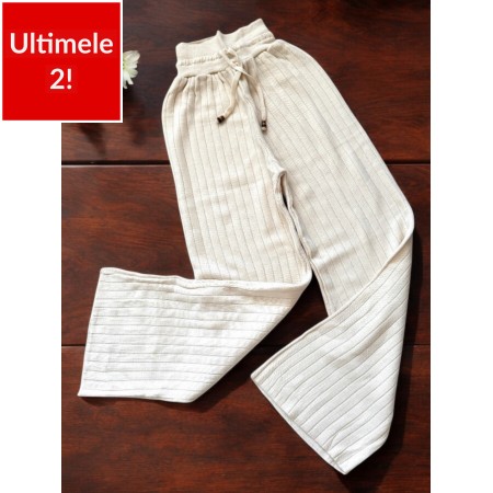 Pantaloni dama din tricot albi cu snur in talie