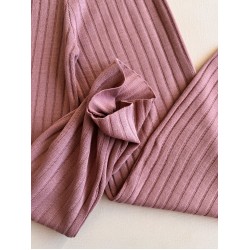 Pantaloni dama din tricot roz pudra cu snur in talie