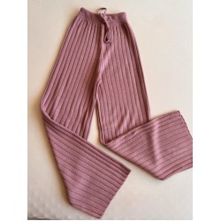 Pantaloni dama din tricot roz pudra cu snur in talie