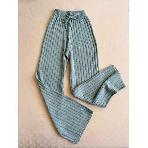 Pantaloni dama din tricot GROS bleu cu snur in talie