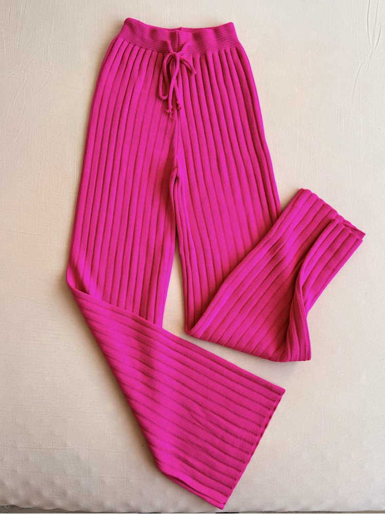 Pantaloni dama din tricot GROS roz cu snur in talie Pantaloni dama din tricot GROS roz cu snur in talie