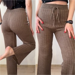 Pantaloni dama din tricot maro taupe cu snur in talie