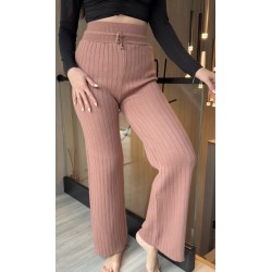 Pantaloni dama din tricot GROS maro cu snur in talie