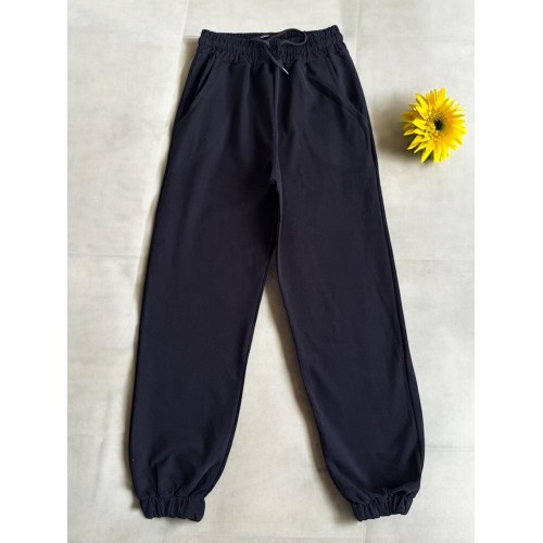 Pantaloni dama din bumbac fin negri cu snur in talie Pantaloni dama din bumbac fin negri cu snur in talie