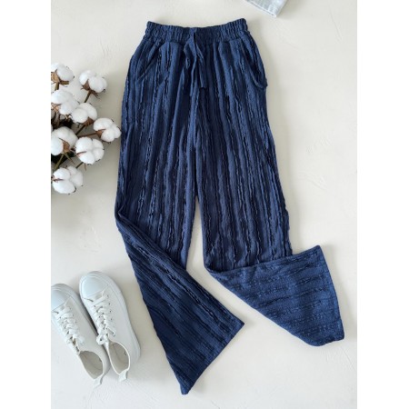 Pantaloni dama din bumbac bleumarin cu aspect creponat foarte versatili