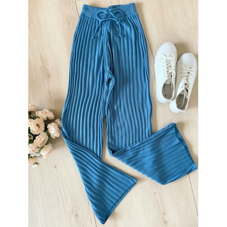 Pantaloni dama din tricot SUBTIRE albastri ciel cu snur in talie