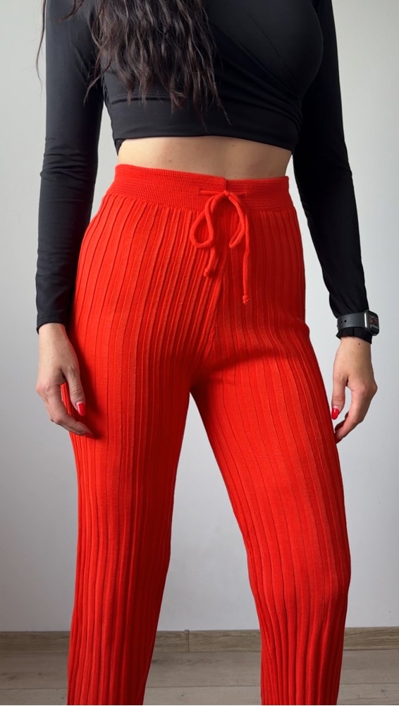 Pantaloni dama din tricot SUBTIRE portocalii cu snur in talie