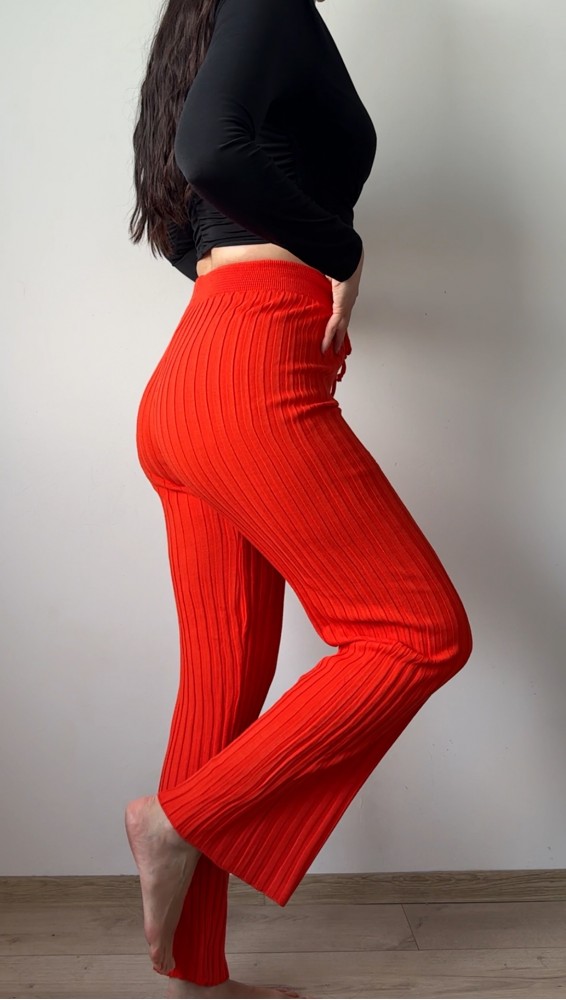 Pantaloni dama din tricot SUBTIRE portocalii cu snur in talie