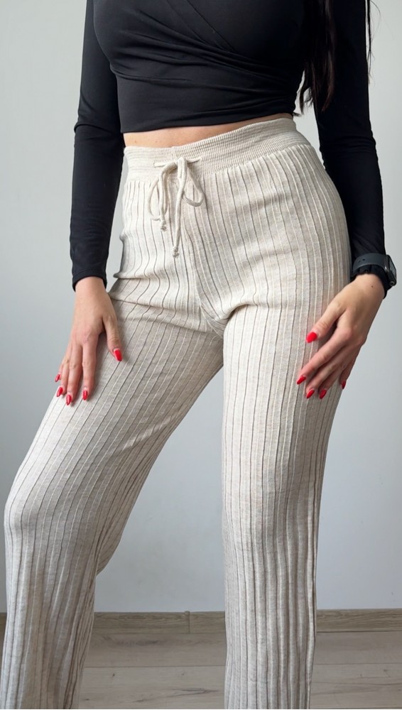 Pantaloni dama din tricot SUBTIRE ivoire inchis cu snur in talie