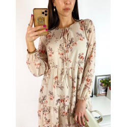 Rochie eleganta scurta crem cu volanase, maneci lungi si flori mici