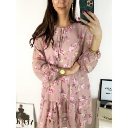 Rochie eleganta scurta roz cu volanase, maneci lungi si flori mici