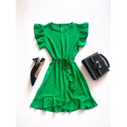 Rochie de zi scurta verde cu volanase la manecute si format parte peste parte