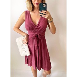 Rochie ieftina eleganta scurta roz cu sclipici si cordon in talie