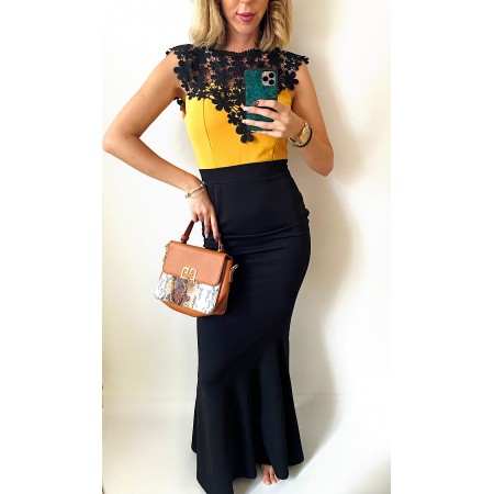  Rochie de seara lunga neagra si corset galben brodat