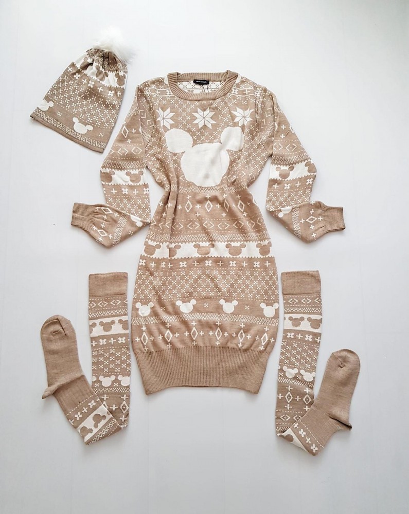 Compleu dama ieftin din tricot crem minunat compus din rochie, caciula si jambiere Craciun Head