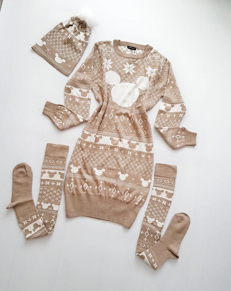 Compleu dama ieftin din tricot crem minunat compus din rochie, caciula si jambiere Craciun Head