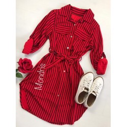Rochie de zi ieftina rosie stil camasa cu imprimeu linii si cordon in talie