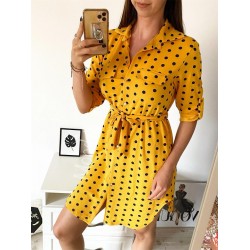 Rochie ieftina casual stil camasa galben cu puncte mari si cordon in talie