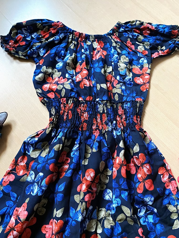 Rochie de vara midi albastra cu imprimeu colorat - Nuante de Senin