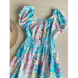 Rochie midi de vara lejera cu imprimeu floral de culoare albastra