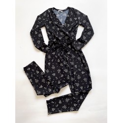 Salopeta dama casual lunga neagra cu artificii albe si cordon in talie