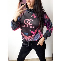 Trening dama din CATIFEA cu pantaloni lungi negri cu snur si bluza cu gluga imprimeu CHANEI
