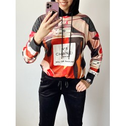 Trening dama din CATIFEA cu pantaloni lungi negri cu snur si bluza cu gluga imprimeu CHANEI NO5
