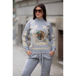 Trening dama din tricot gri cu bluza pe gat si model Tablou