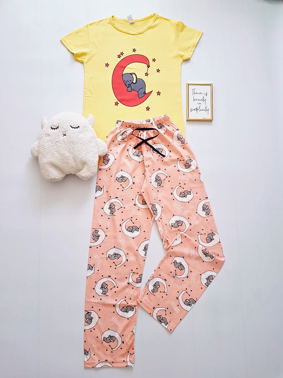 Pijama dama ieftina bumbac cu tricou galben si pantaloni lungi roz cu imprimeu Elefantel